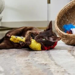 STAR WARS C-3PO Plush Kicker Cat Toy With Catnip 7 STAR WARS C-3PO Plush Kicker Cat Toy With Catnip -Almo nature Sales 220605 PT2. AC SS1800 V1612364877