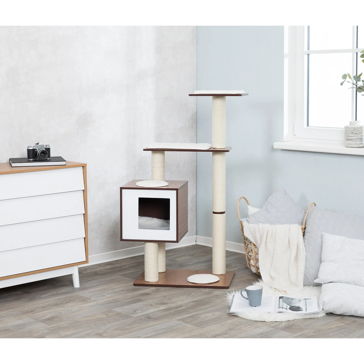 TRIXIE Avoca 48-in Modern Wooden Tower Cat Scratching Post 5 TRIXIE Avoca 48-in Modern Wooden Tower Cat Scratching Post - Image 3