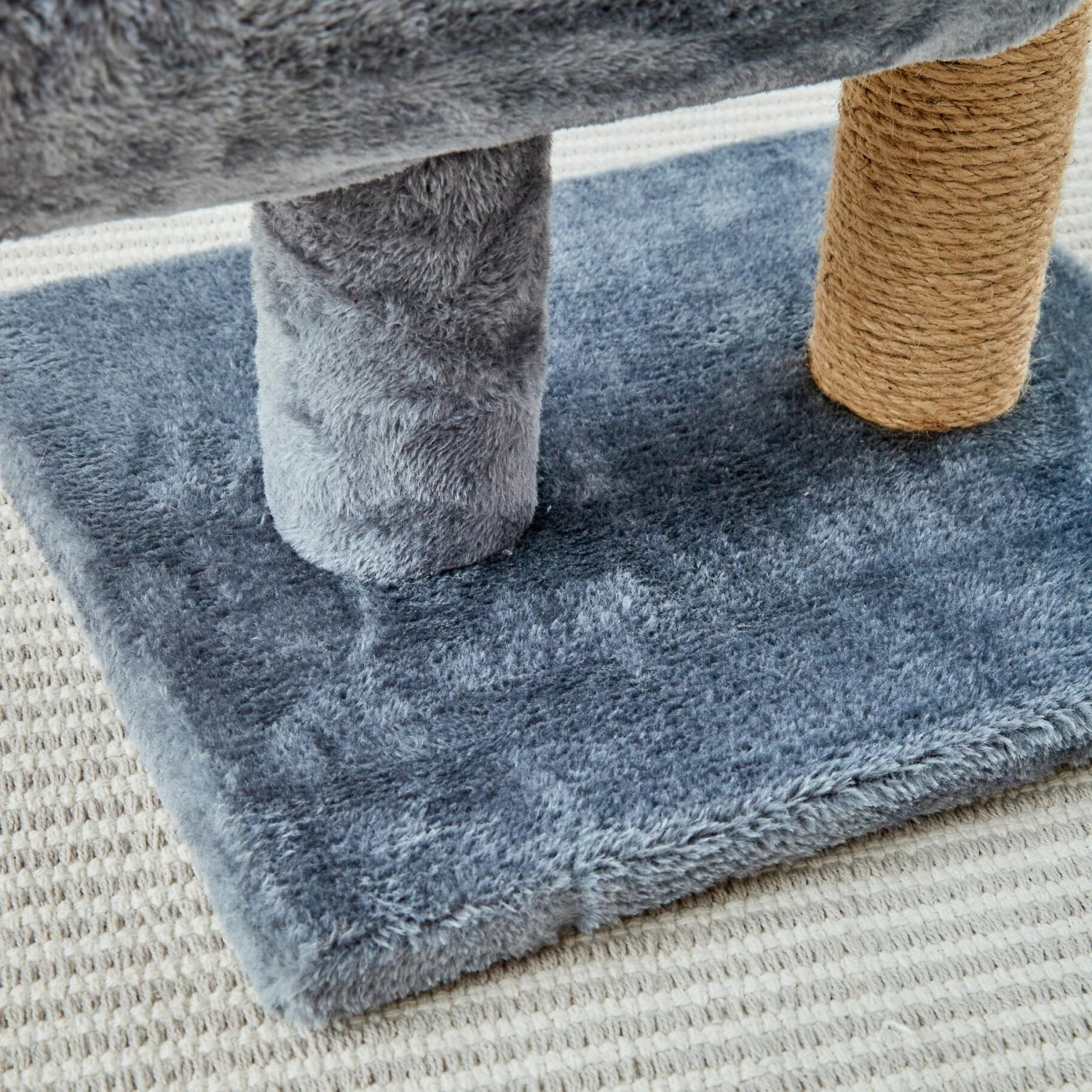 Two By Two The Hazel Sisal Cat Tree, Small, Grey 7 Two By Two The Hazel Sisal Cat Tree, Small, Grey - Image 5