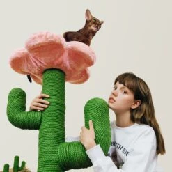 VETRESKA Blooming Cactus 41-in Cat Tree -Almo nature Sales 805102 PT6. AC SS1800 V1680528944